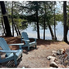 Clam Lake Waterfront Cottage w/ Kayaks