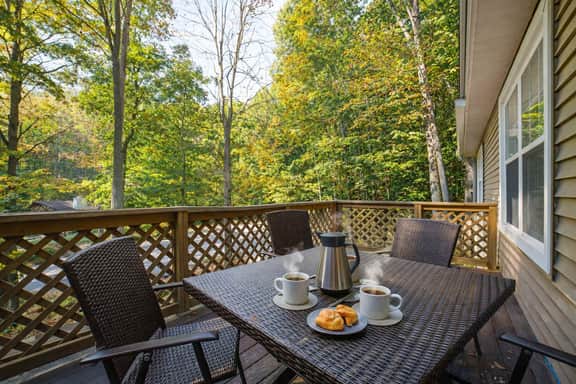 Cozy Family Getaway Near Golf/ Dogs/PoolPass - Image 4