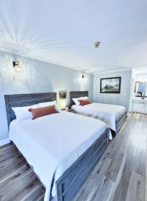 Shanty Creek Golf & Ski Condo - Image 1